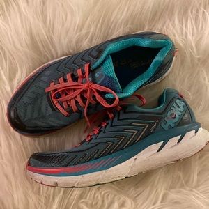 Hoka one sneakers